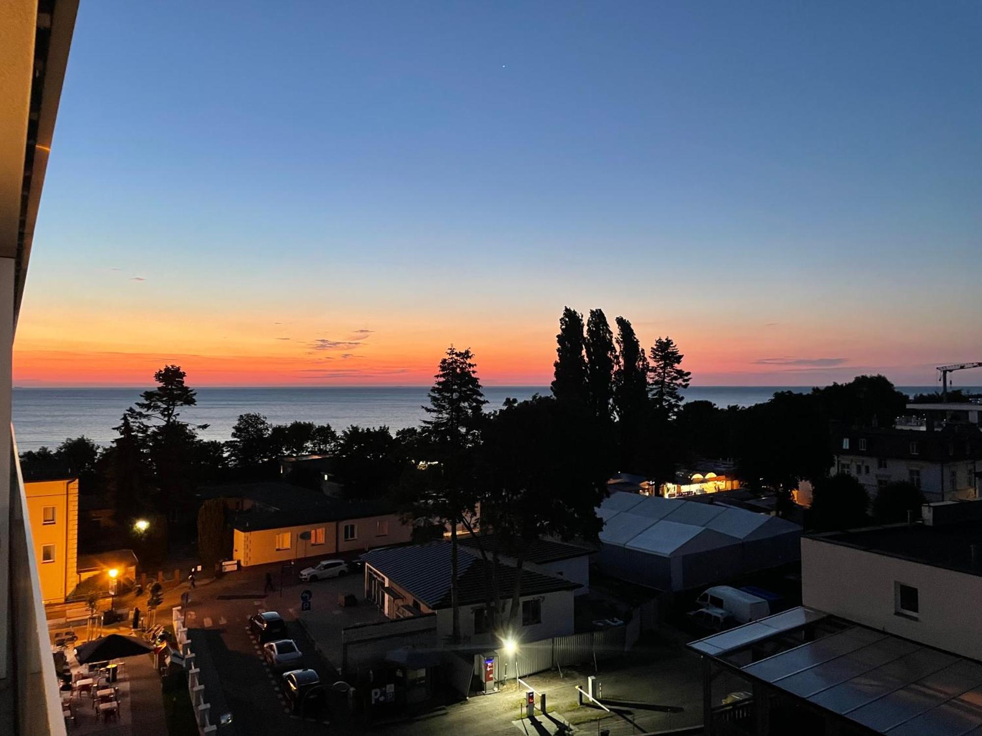 Appartamento Balticus Apartament 2 Pokoje, 5-Pietro, Klimatyzacja, Widok Na Morze, Duzy Balkon, Garaz, Internet Miedzyzdroje Esterno foto
